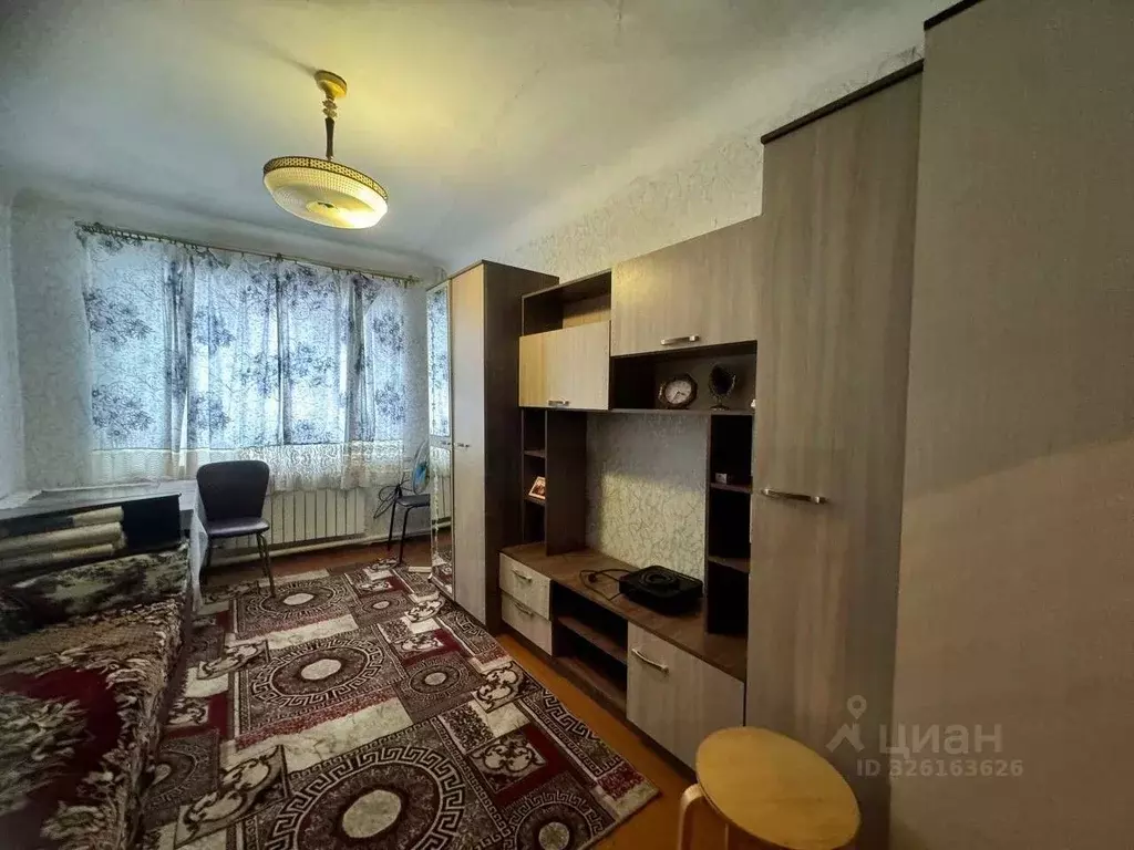 2-к кв. Свердловская область, Артемовский ул. 8 Марта, 7А (40.4 м) - Фото 1