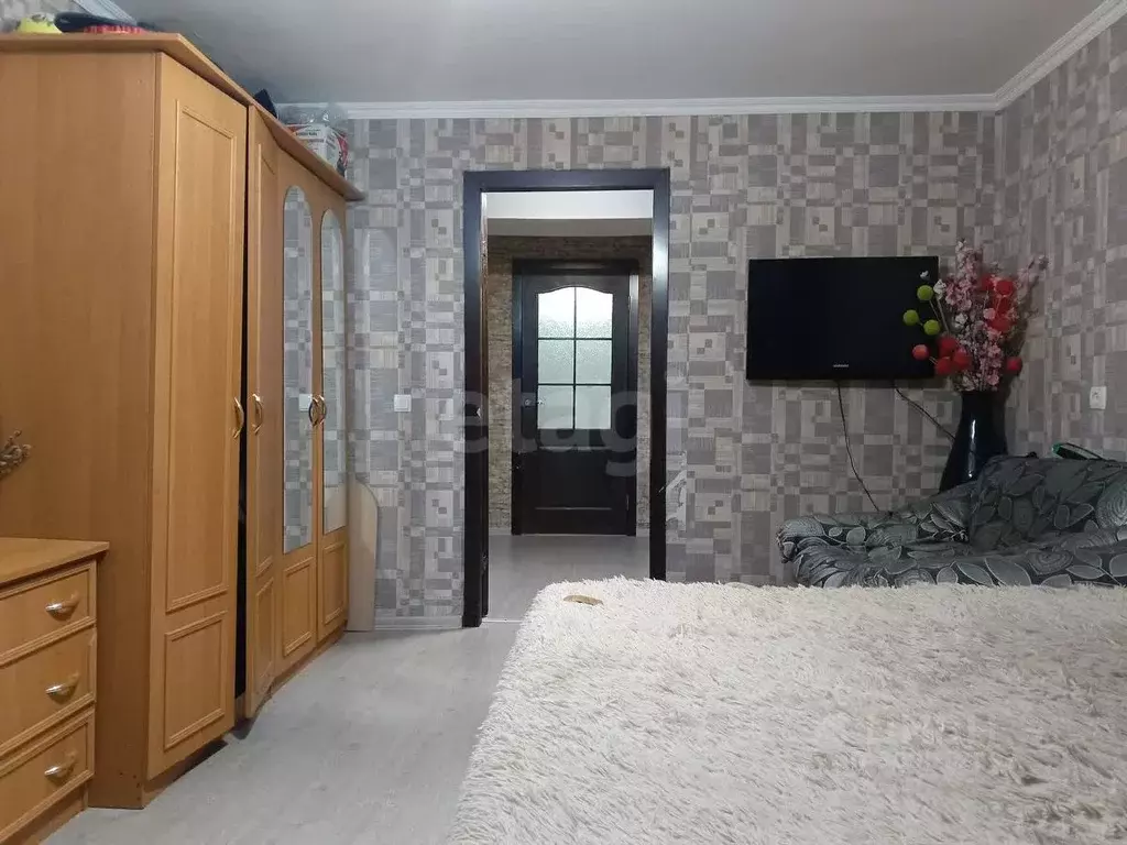2-к кв. Крым, Бахчисарай ул. Макаренко, 8 (48.9 м) - Фото 0