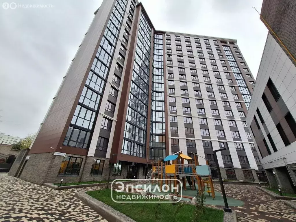 3-комнатная квартира: Курск, улица Володарского, 50к1 (119 м) - Фото 1