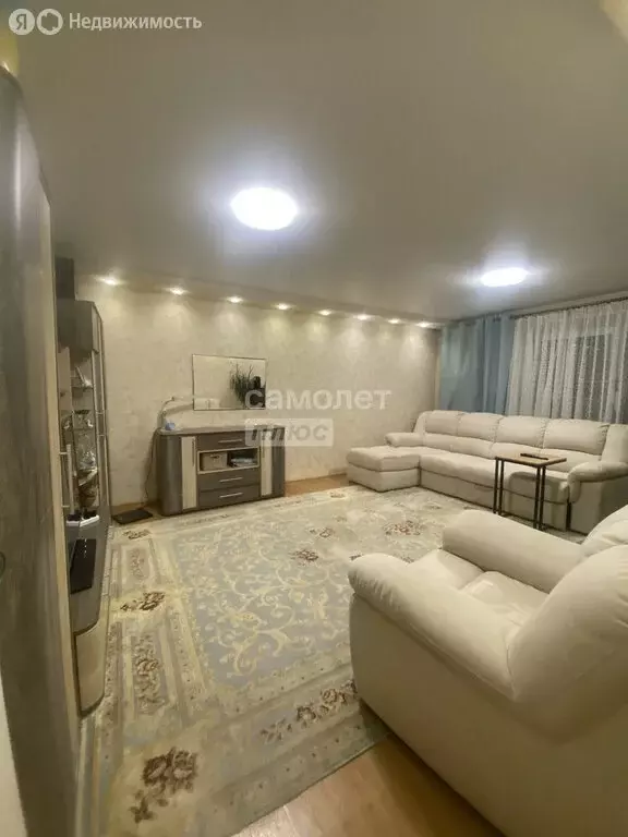 3-комнатная квартира: Иркутск, улица Лермонтова, 333 (62.1 м) - Фото 1