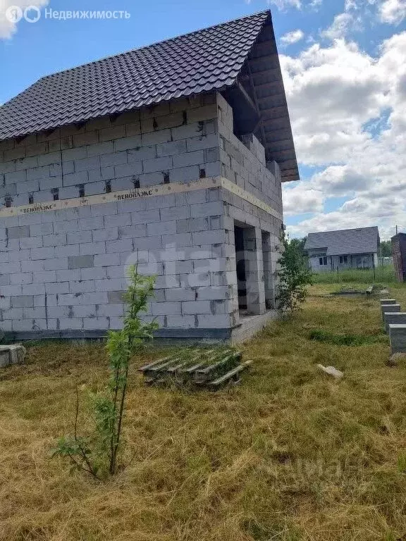 Дом в Первомайский район, Бобровский сельсовет, посёлок Лесной, ... - Фото 1