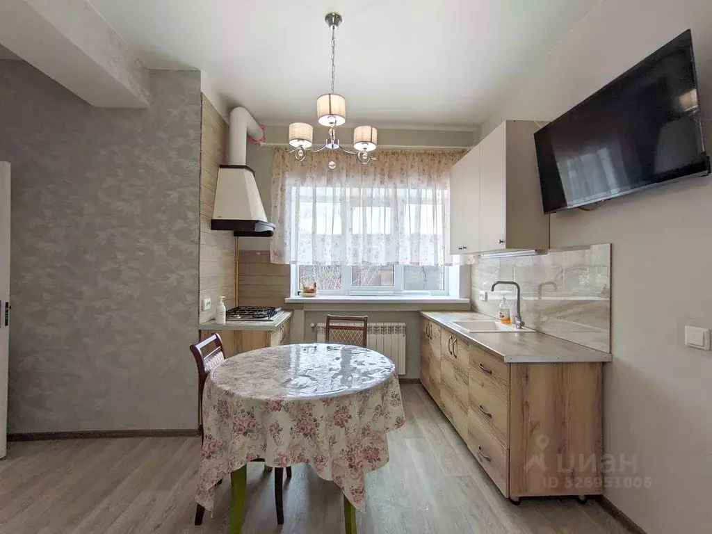 1-к кв. Волгоградская область, Волгоград Трехгорная ул., 16 (37.0 м) - Фото 1