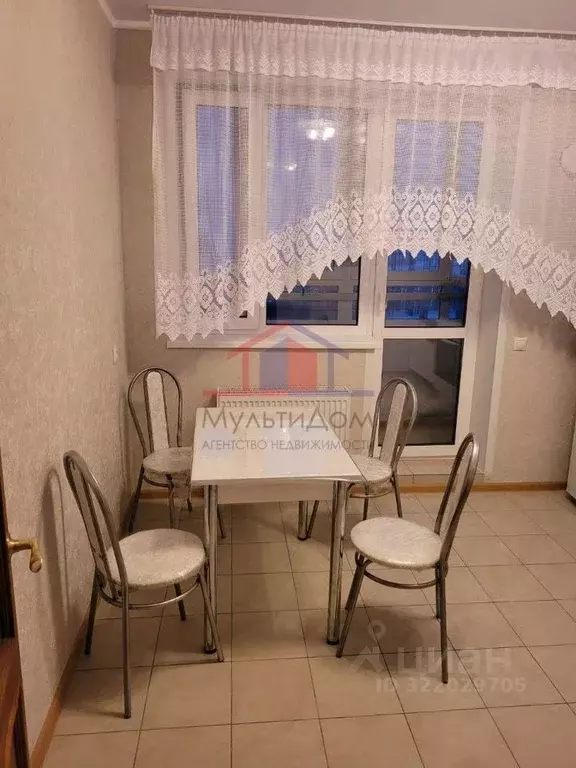 1-к кв. Белгородская область, Старый Оскол Степной мкр, 31 (46.0 м) - Фото 2