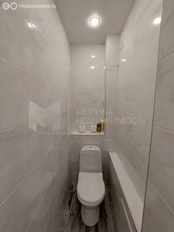 3-комнатная квартира: Тюмень, Ялуторовская улица, 12 (66.6 м) - Фото 1