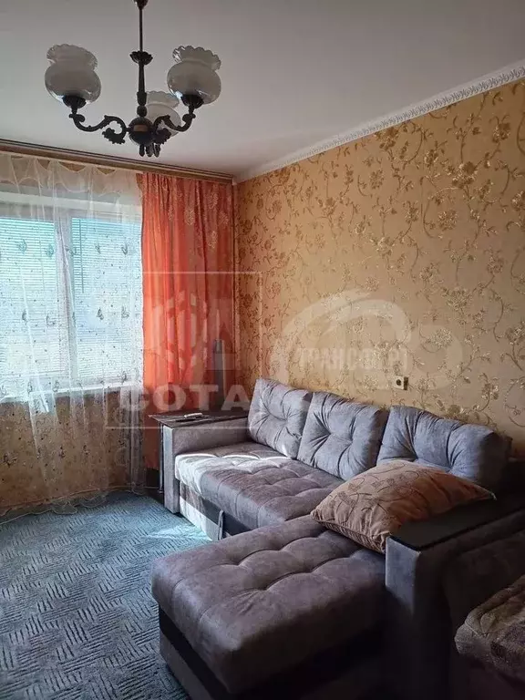 2-к. квартира, 55 м, 8/10 эт. - Фото 0