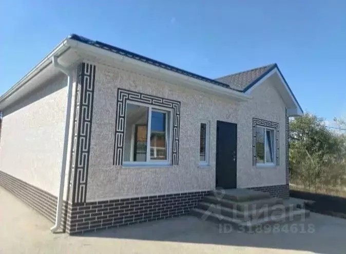 Дом в Краснодарский край, Краснодар Елизаветинская ст-ца, ул. ... - Фото 1