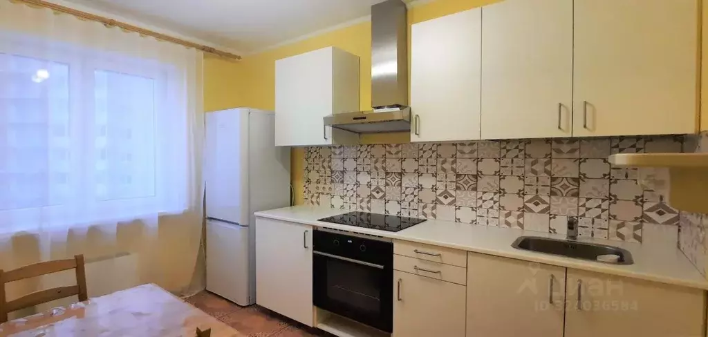 3-к кв. Московская область, Люберцы городской округ, Томилино пгт ул. ... - Фото 2