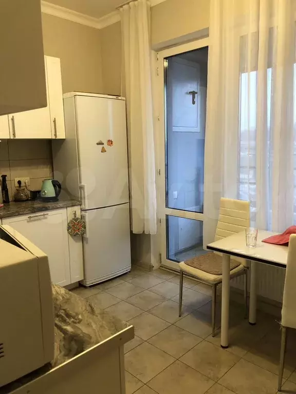 Комната 23 м в 2-к., 4/7 эт. - Фото 0