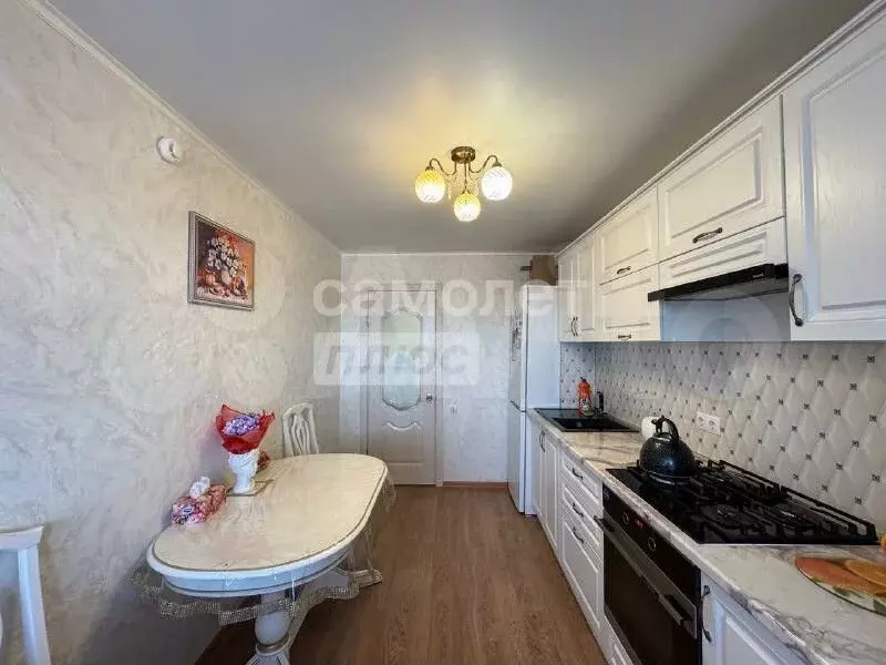 2-к. квартира, 59 м, 5/5 эт. - Фото 1