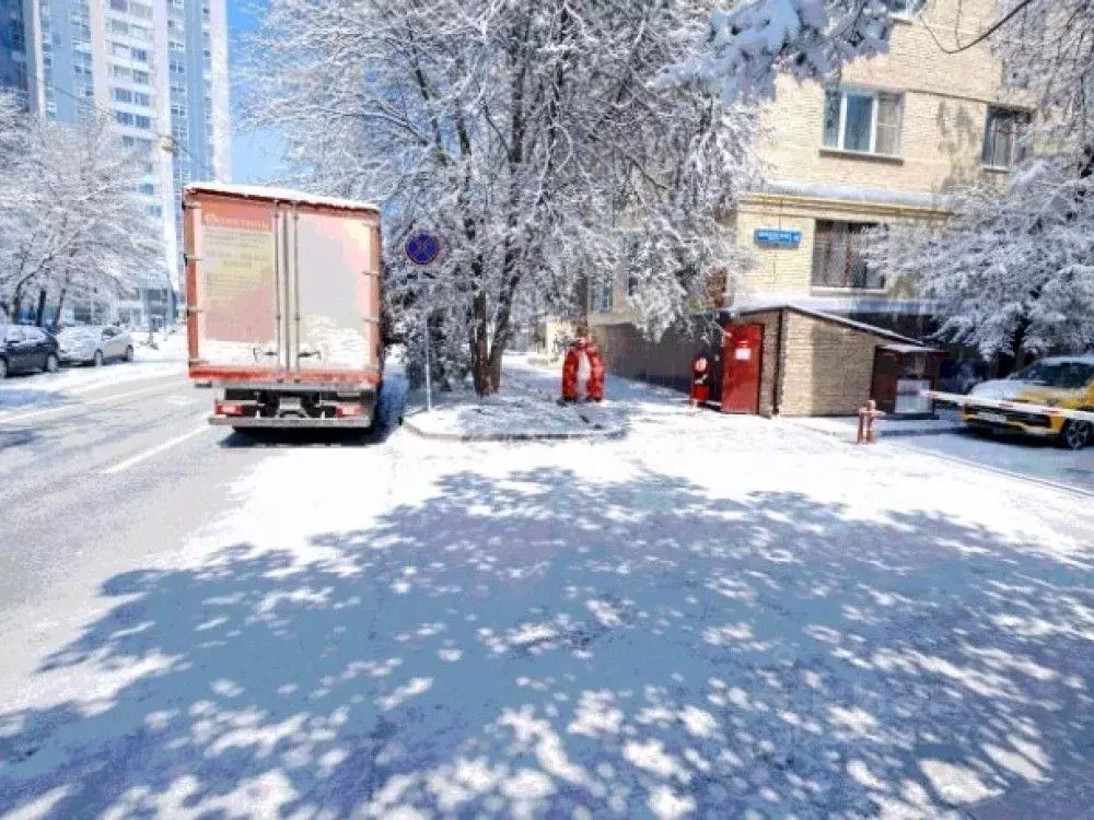 Торговая площадь в Москва Шмитовский проезд, 13 (81 м) - Фото 1