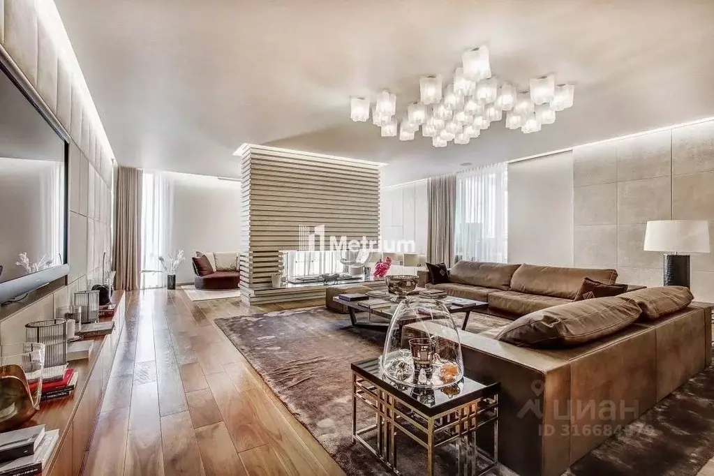 Свободной планировки кв. Москва пер. 1-й Тружеников, 17А (443.8 м) - Фото 1