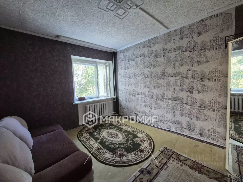 Комната Ханты-Мансийский АО, Сургут Рабочая ул., 31 (14.5 м) - Фото 2