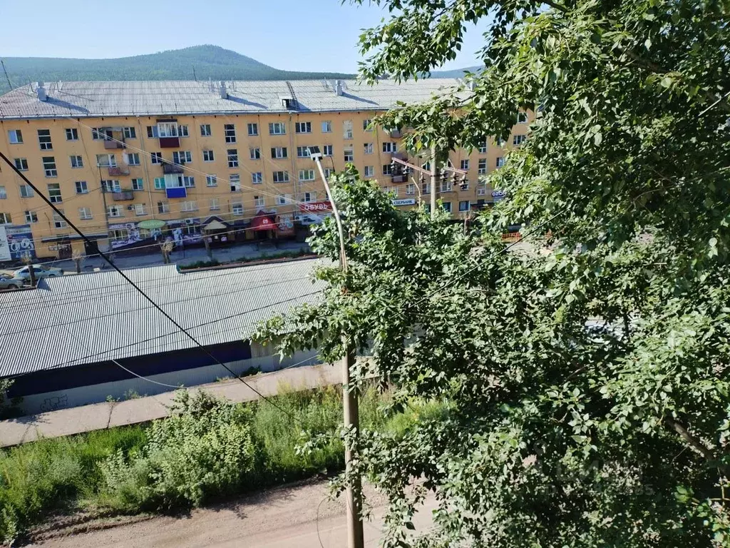 2-к кв. Иркутская область, Усть-Кут ул. Речников, 39 (44.0 м) - Фото 1