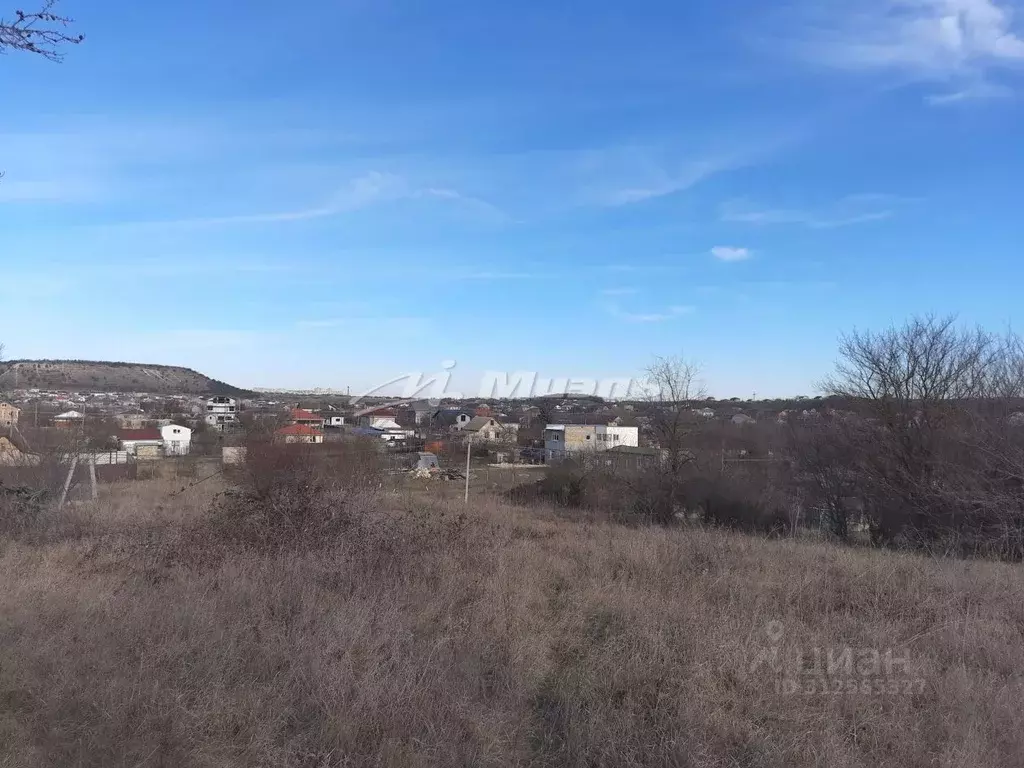 Участок в Крым, Симферопольский район, Чистенское с/пос, Родничок СПК ... - Фото 0