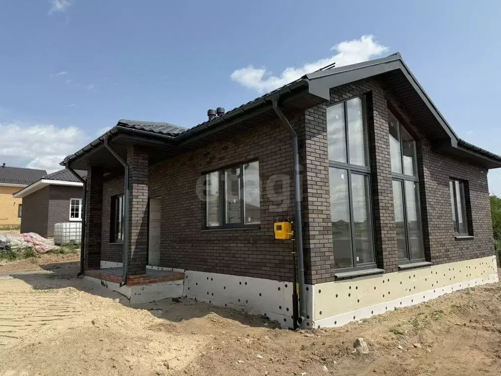 Дом в Калужская область, Калуга городской округ, д. Канищево  (98 м) - Фото 1