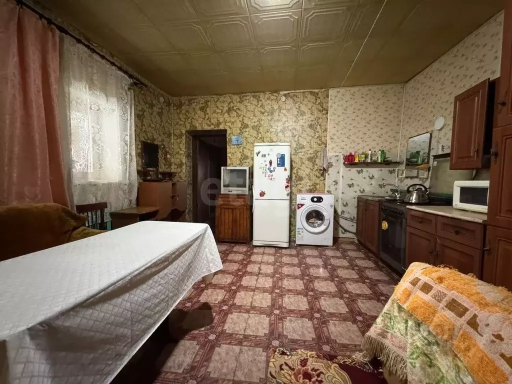 Дом в Оренбургская область, Соль-Илецк Ленинградская ул., 69 (79 м) - Фото 0