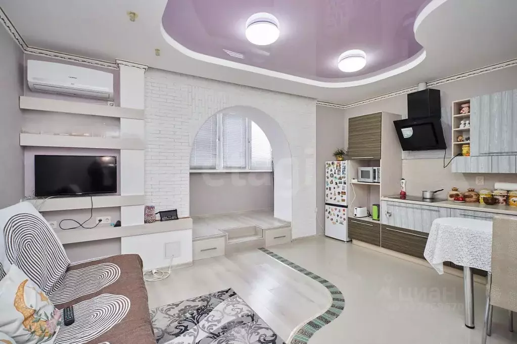 Студия Тюменская область, Тюмень ул. Верхнетарманская, 1 (28.8 м) - Фото 1