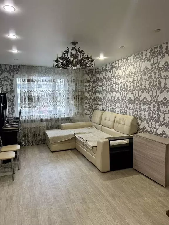 3-к. квартира, 63 м, 2/9 эт. - Фото 0