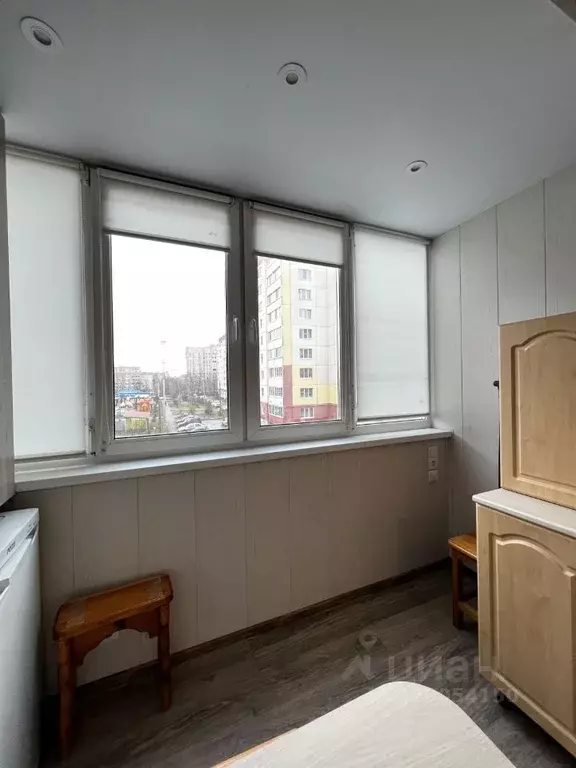1-к кв. Псковская область, Псков Коммунальная ул., 72 (32.6 м) - Фото 0