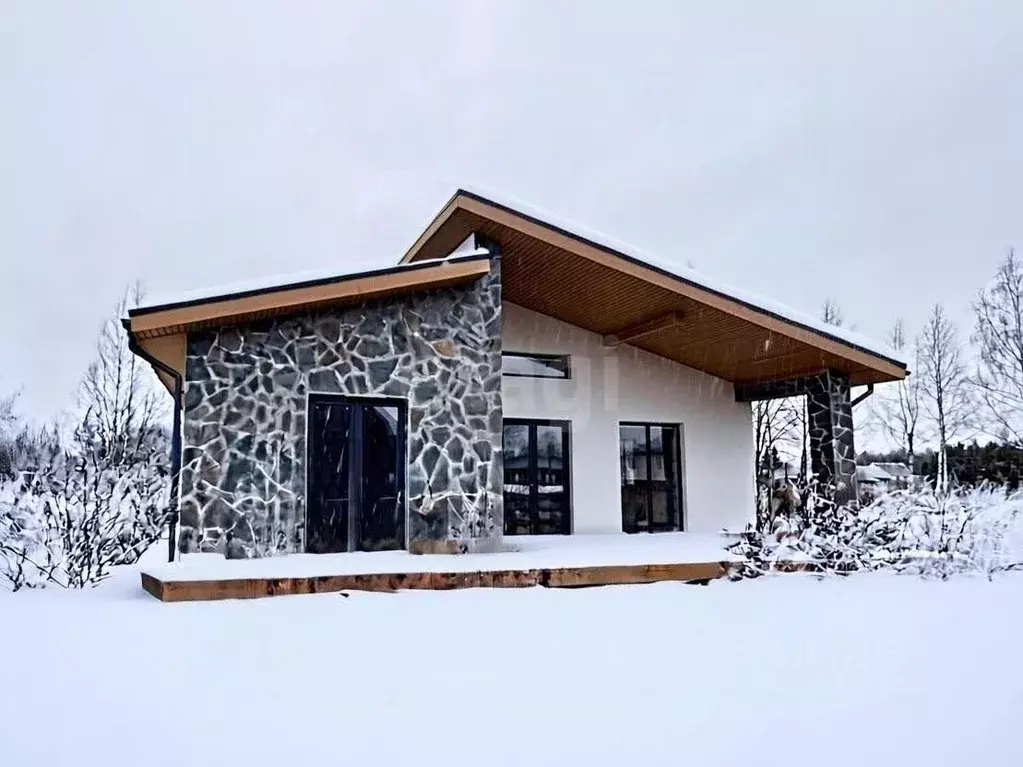Дом в Смоленская область, Смоленский муниципальный округ, д. Станички ... - Фото 1