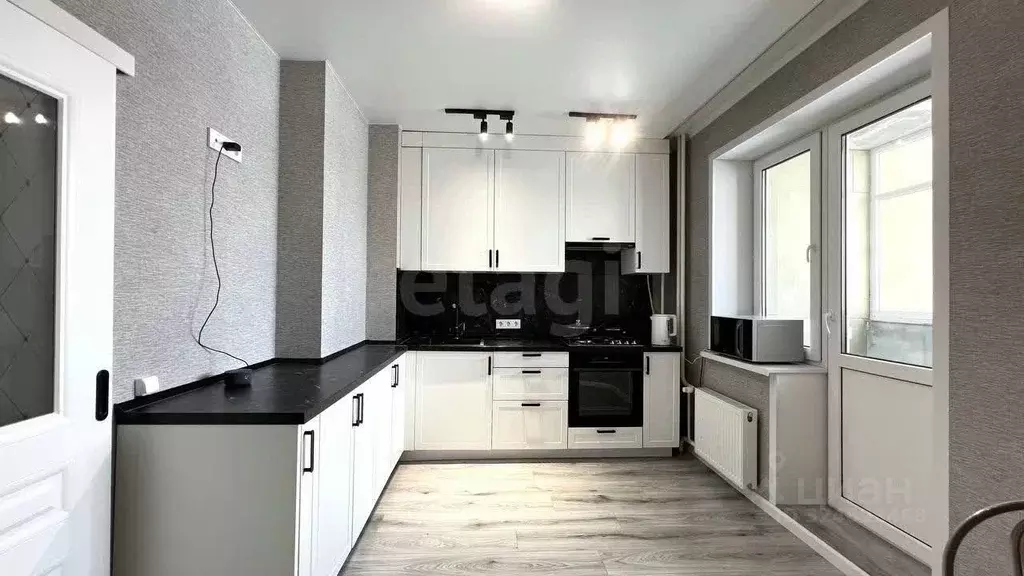2-к кв. Мордовия, Саранск ул. Короленко, 1 (63.9 м) - Фото 2
