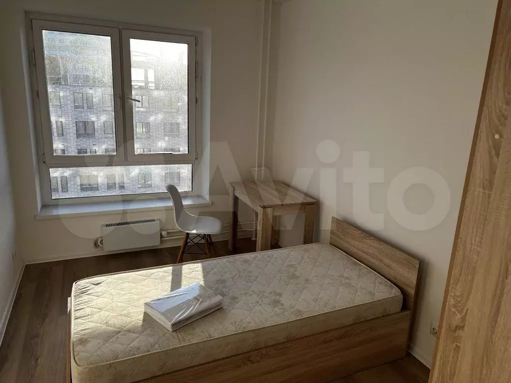 Комната 16 м в 3-к., 17/25 эт. - Фото 0