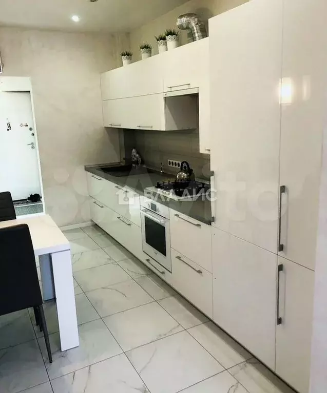 1-к. квартира, 46 м, 6/9 эт. - Фото 1