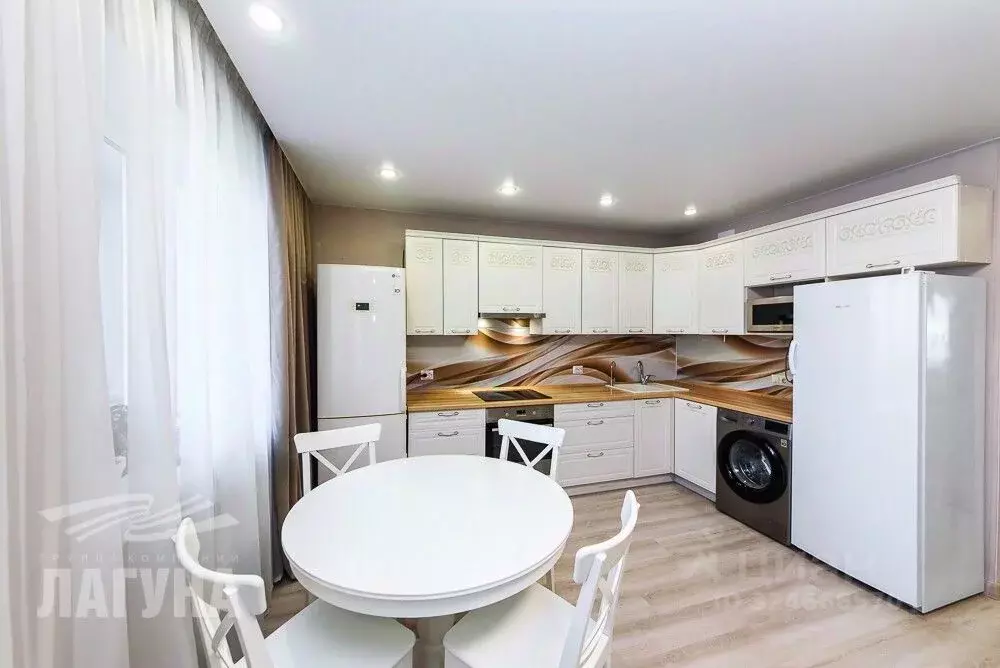 3-к кв. Томская область, Томск ул. Ивана Черных, 24 (65.5 м) - Фото 2