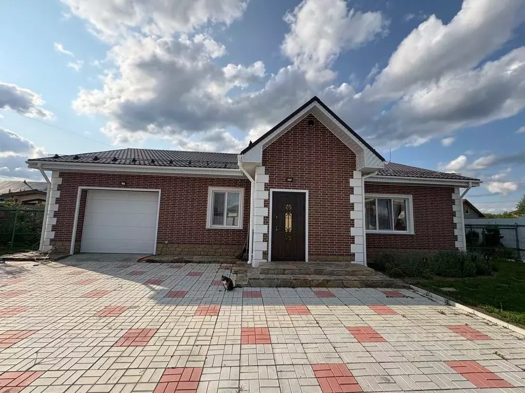 Коттедж в Свердловская область, Верхнее Дуброво пгт пер. Серебряный, ... - Фото 1