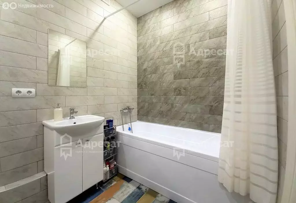 1-комнатная квартира: Волгоград, улица Базарова, 18 (40 м) - Фото 0