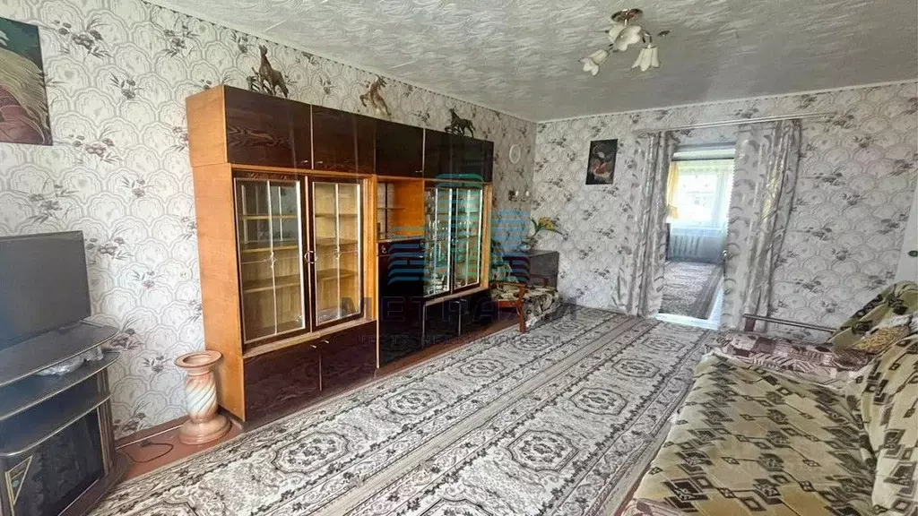 3-к кв. Калужская область, Киров ул. Бебеля, 1А (57.2 м) - Фото 1