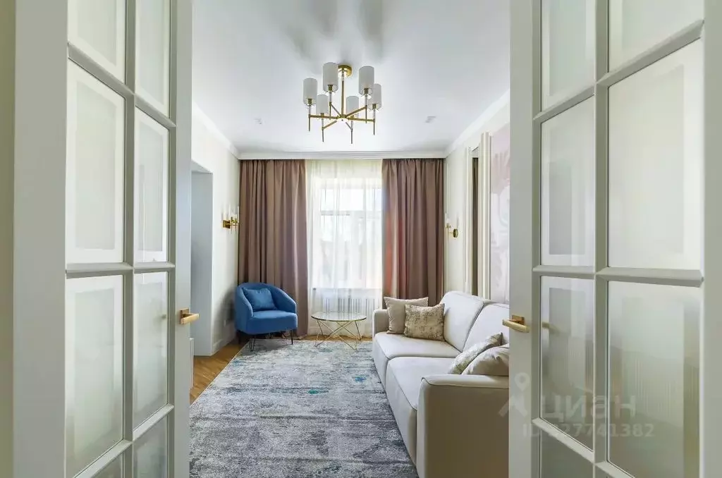 2-к кв. Псковская область, Псков Октябрьский просп., 52 (65.0 м) - Фото 1