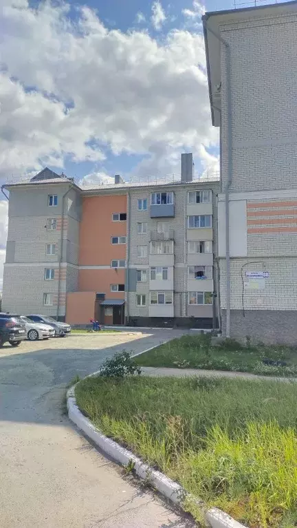 2-к кв. Брянская область, Брянск пер. Менжинского, 68 (42.5 м) - Фото 0
