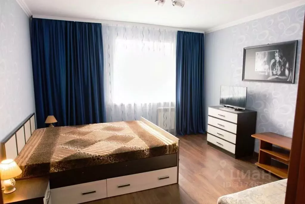 1-к кв. Тюменская область, Тобольск 10-й мкр, 73Б (42.0 м) - Фото 1
