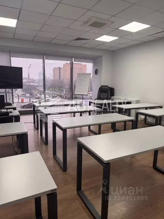 Офис в Москва ул. Земляной Вал, 50АС3 (86 м) - Фото 1