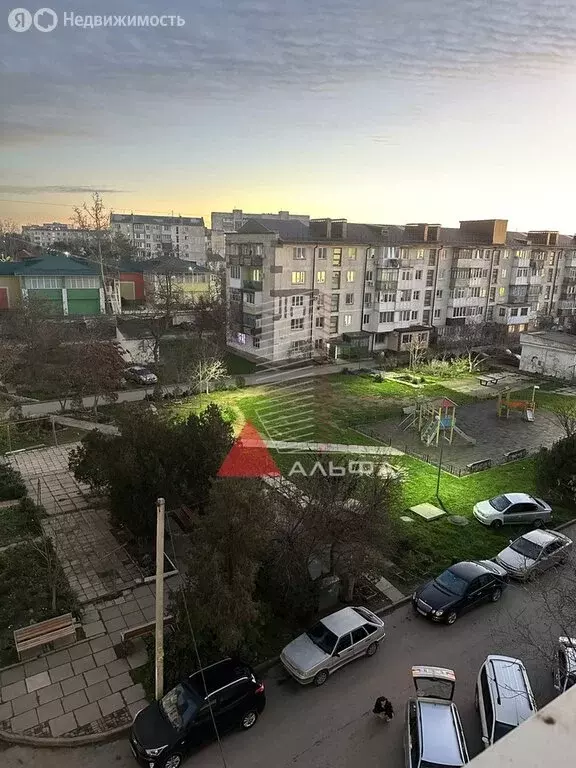 3-комнатная квартира: Саки, Строительная улица, 14 (52.3 м) - Фото 2