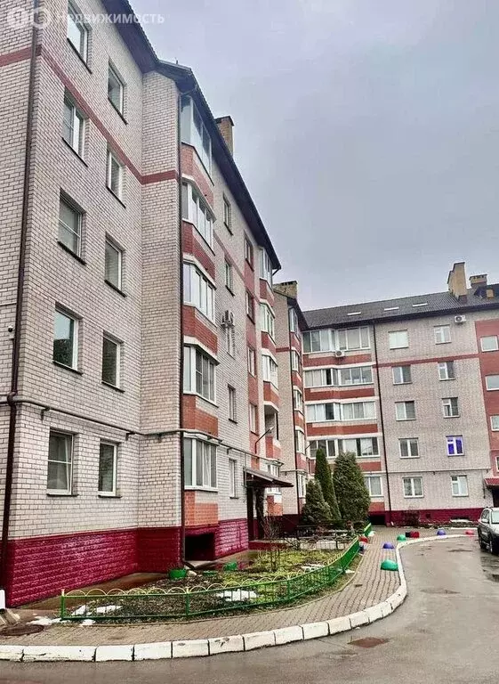 3-комнатная квартира: Великий Новгород, Донецкий район, Зелёная улица, ... - Фото 2