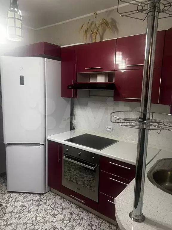 2-к. квартира, 55 м, 7/10 эт. - Фото 0