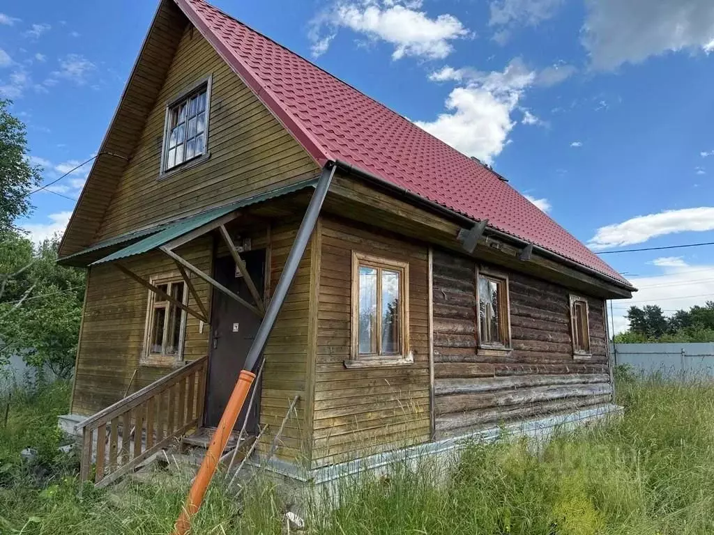 Дом в Ленинградская область, Лужский район, пос. Торковичи  (50 м) - Фото 2