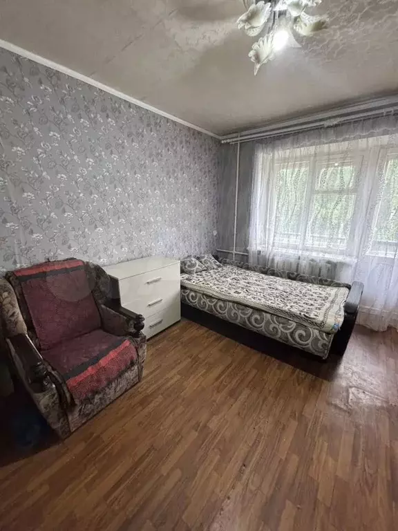 Комната 17 м в 4-к., 4/5 эт. - Фото 0