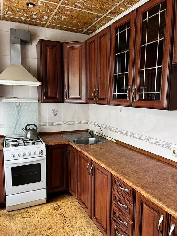 2-к. квартира, 60 м, 2/5 эт. - Фото 1