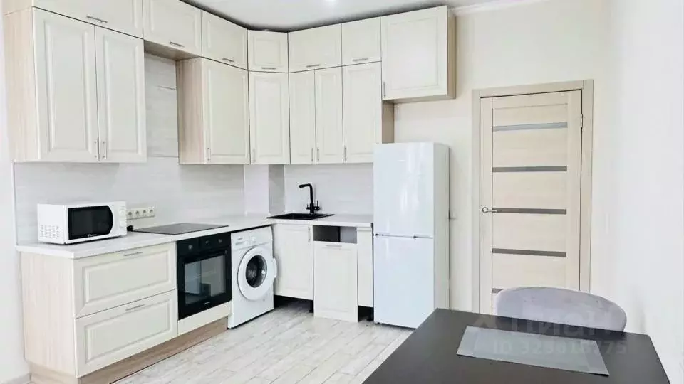 1-к кв. Московская область, Солнечногорск городской округ, Голубое пгт ... - Фото 1