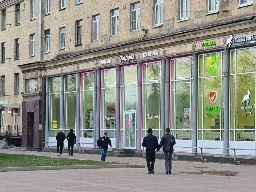 Торговая площадь в Санкт-Петербург Московский просп., 191 (45 м) - Фото 2