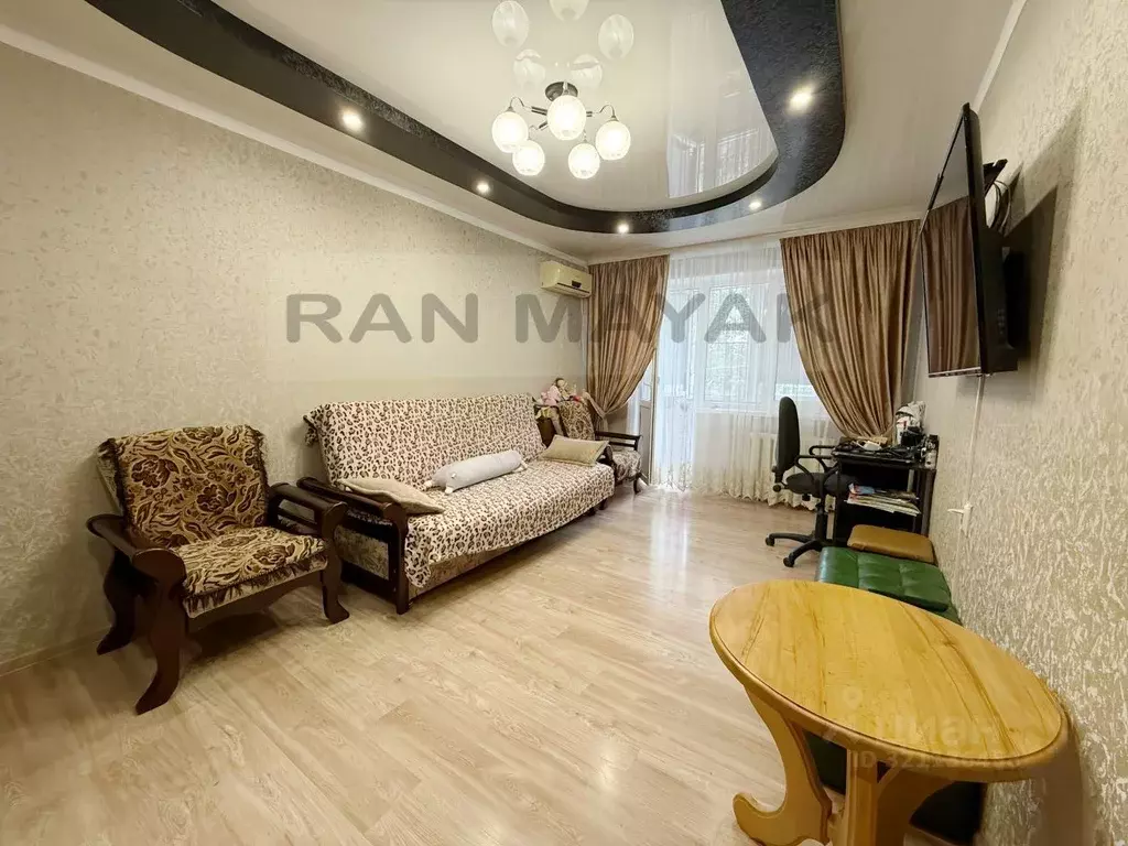 2-к кв. Адыгея, Майкоп Краснооктябрьская ул., 67 (47.3 м) - Фото 2