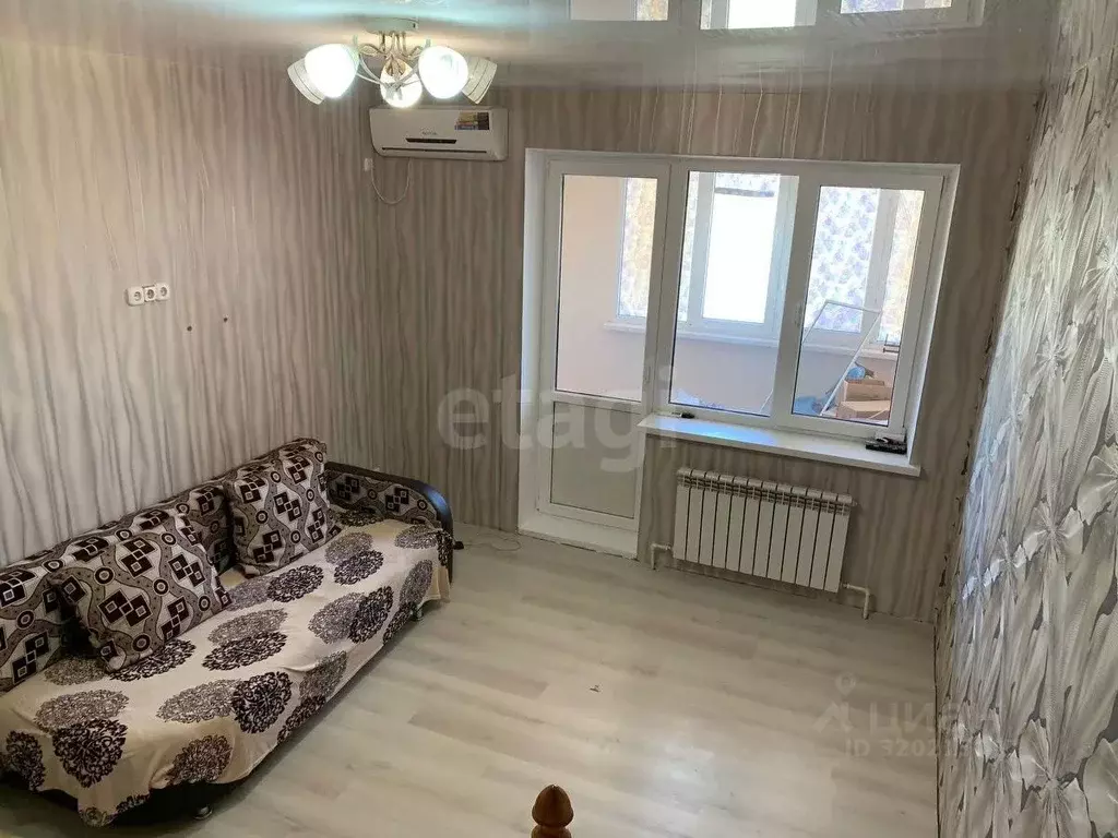 3-к кв. Калмыкия, Элиста 9-й мкр, 176к3 (83.7 м) - Фото 1