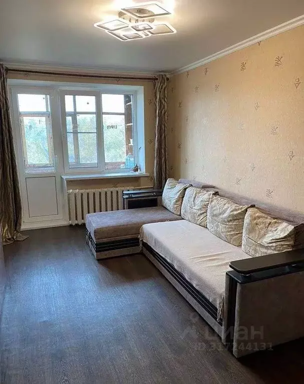 2-к кв. Ростовская область, Волгодонск ул. Максима Горького, 77 (42.7 ... - Фото 0