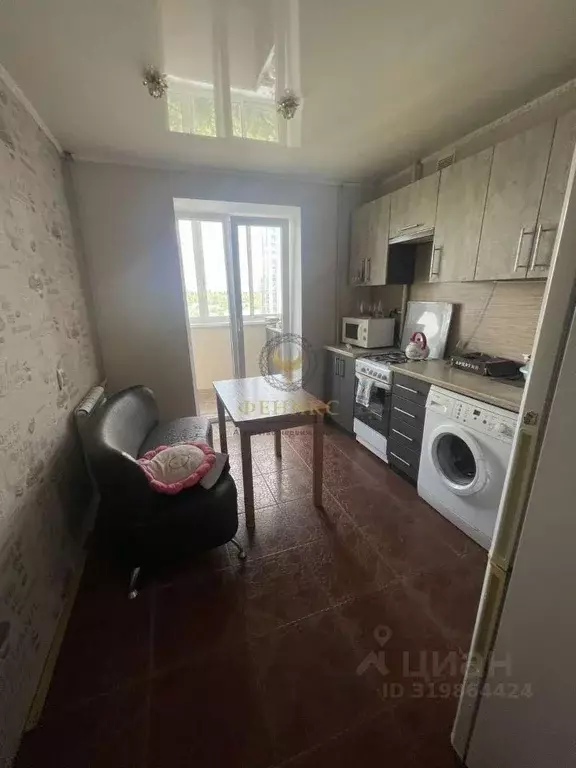 2-к кв. Белгородская область, Белгород Садовая ул., 120б (55.1 м) - Фото 1