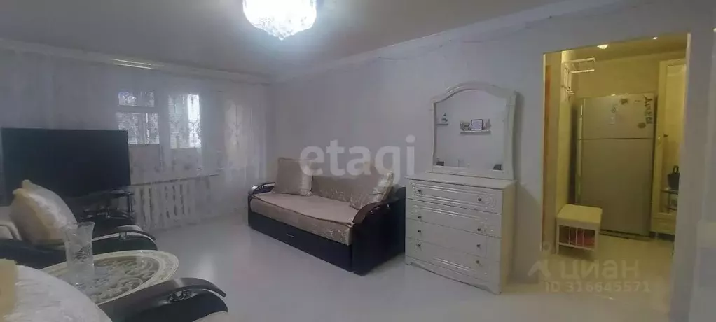 1-к кв. Карачаево-Черкесия, Черкесск Парковая ул., 21 (35.2 м) - Фото 1