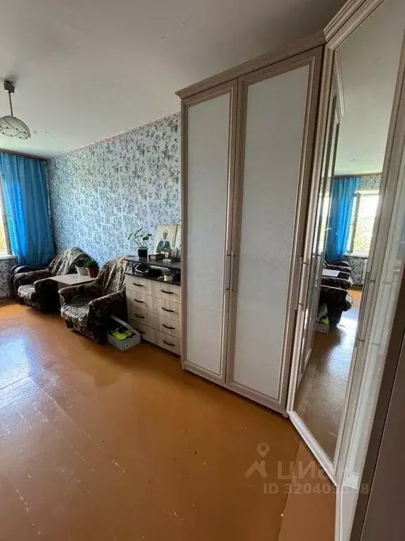 3-к кв. Хакасия, Сорск Усть-Абаканский район, ул. Кирова, 19 (63.0 м) - Фото 0