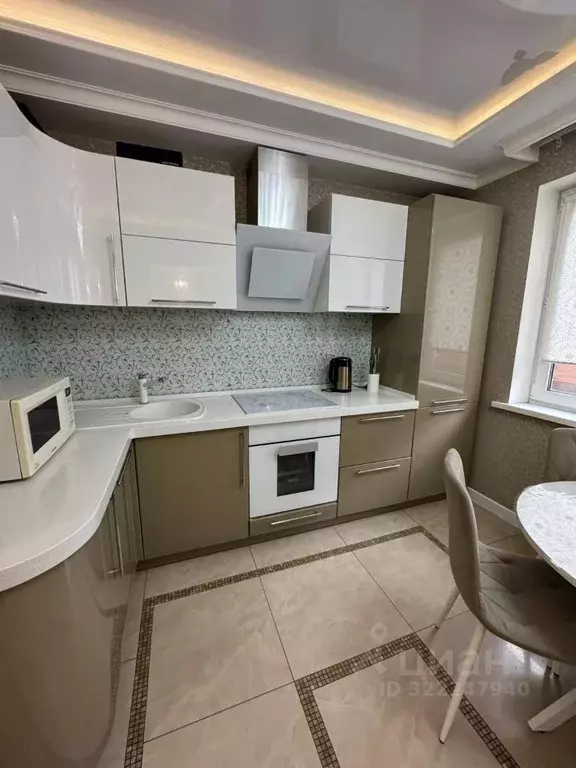 2-к кв. Красноярский край, Красноярск ул. Дмитрия Мартынова, 15 (60.0 ... - Фото 1